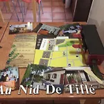 לינה וארוחת בוקר Au Nid De