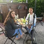 Au Nid De Bed & Breakfast