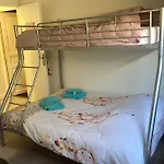 Au Nid De Bed & Breakfast 3*