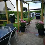 Au Nid De 3*