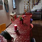 לינה וארוחת בוקר Au Nid De 3*