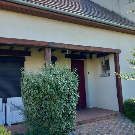 Au Nid De Bed & Breakfast Tillé