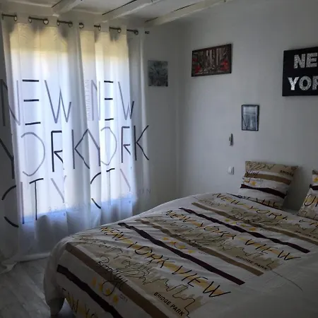 Au Nid De Bed & Breakfast Tillé
