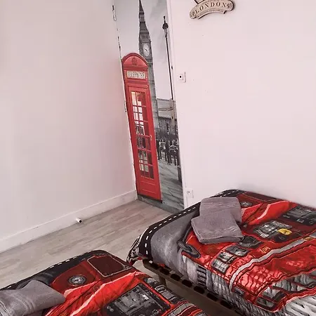 Au Nid De