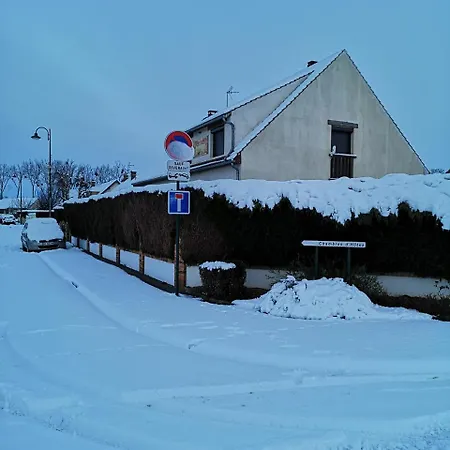 Au Nid De Bed & Breakfast